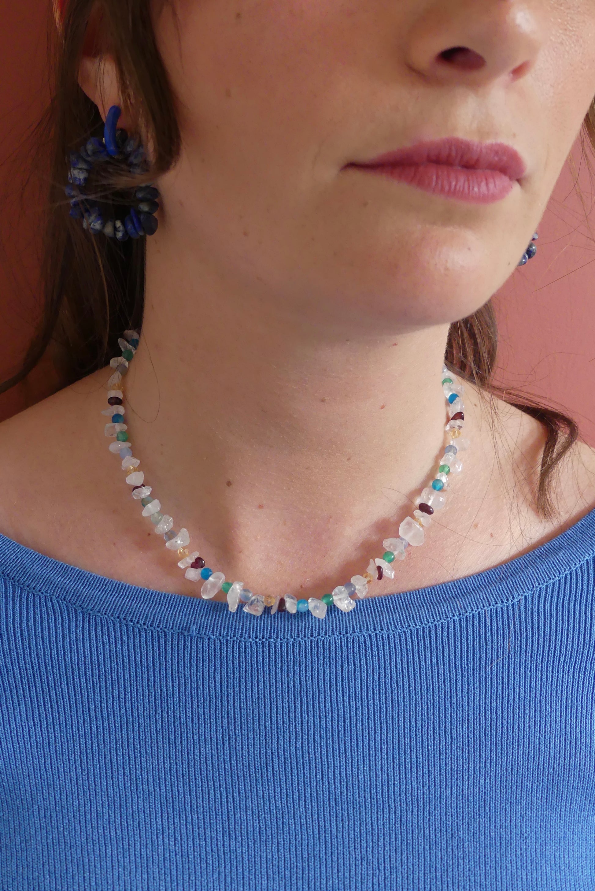 Collier de perles upcyclées Blanche