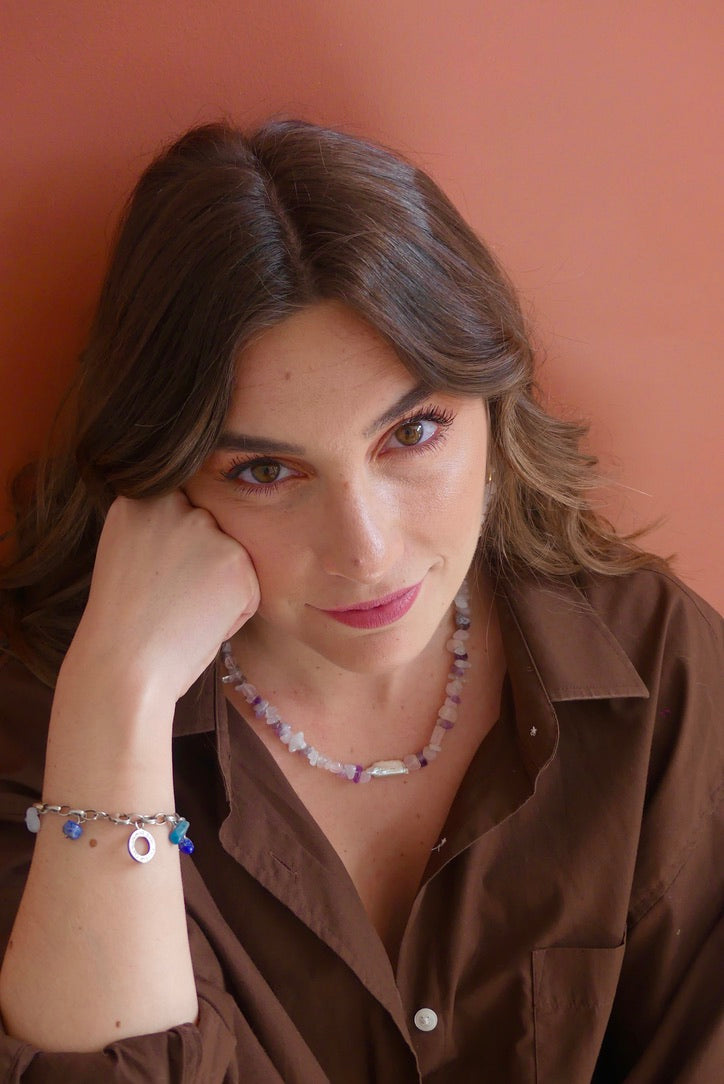 Bracelet avec pierres upcyclées