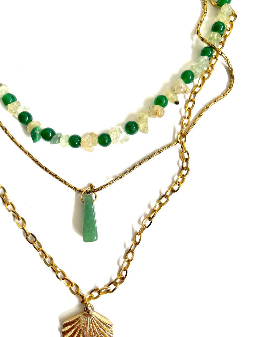 Collier de perles upcyclées green shell